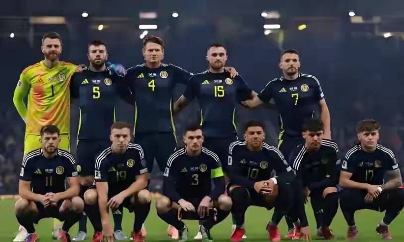 开云娱乐-包含里程碑夜洛杉矶湖人造点机会，德国杯今夜刷纪录，球迷炸锅，轮换策略成焦点的词条